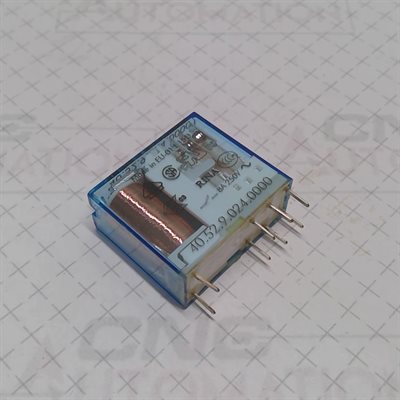 Relay 8A / 250V 24 VDC 4052